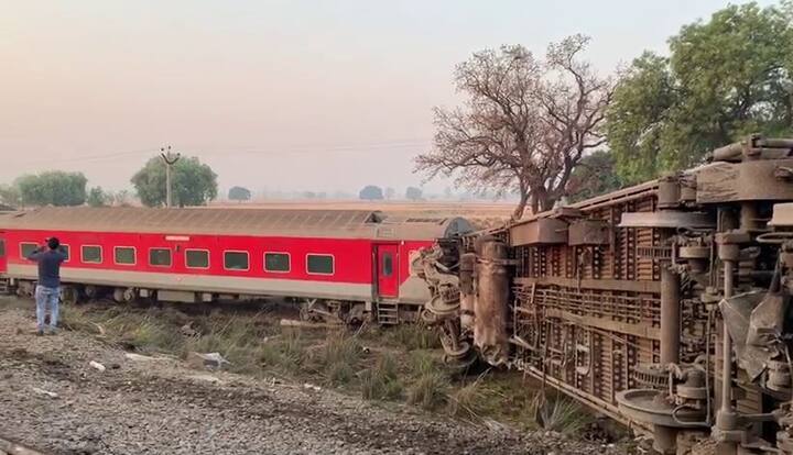 पूर्वा एक्सप्रेसची वेगमर्यादा प्रतितास 130 किलोमीटर असून अपघातावेळी ट्रेन 127 किमी प्रतितास वेगाने धावत होती. 