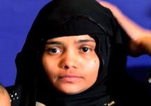 गुजरात दंगलीतील पीडित बिल्किस बानोंना 50 लाखांची नुकसान भरपाई देण्याचे सुप्रीम कोर्टाचे आदेश
