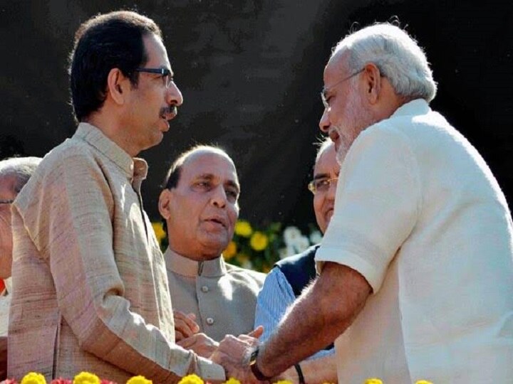 Cm Uddhav Thackeray Meet PM Narendra modi in Delhi लहान भाऊ मोठ्या भावाला भेटणार! मुख्यमंत्री उद्धव ठाकरेंची उद्या पंतप्रधान मोदींशी भेट
