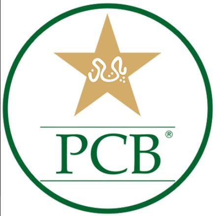 पाकिस्तान : 1) सर्फराज अहमद (कर्णधार, यष्टिरक्षक) 2) फखर झमान 3) इमाम उल हक 4) बाबर आझम 5) अबिद अली 6) शोएब मलिक 7) मोहम्मद हाफीज 8) शादाब खान 9) इमाद वसिम 10) हसन अली 11) फहीम अश्रफ 12) शाहीन आफ्रिदी 13) जुनेद खान 14) मोहम्मह हुसनैन 15) हॅरिस सोहेल प्रशिक्षक – मिकी आर्थर (दक्षिण आफ्रिका)