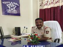 चंद्रपुरात तरुणाच्या केसासह कातडी कापणाऱ्या अमानवी पोलिसाचं निलंबन