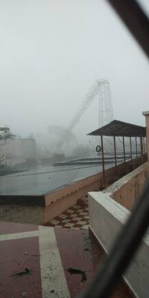 PHOTO : ओदिशाच्या किनारपट्टीवर \'फनी\' धडकलं