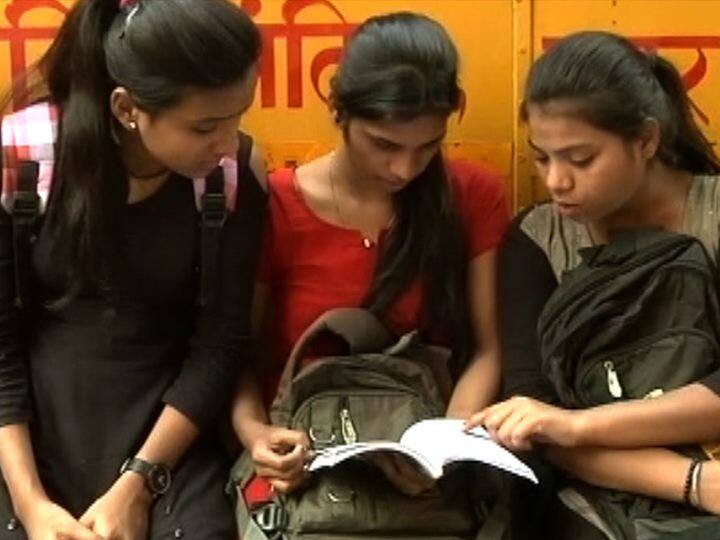cbse announces class 10 result CBSE Result : सीबीएसई दहावी परीक्षेचा निकाल जाहीर, 13 विद्यार्थ्यांना 500 पैकी 499 गुण