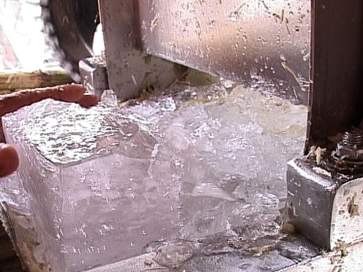 81 percent of the ice are contaminated in Mumbai reported by BMC health live news मुंबईकरांनो सावधान! सरबतातील बर्फाचे 81 टक्के नमुने दूषित, महापालिकेचा अहवाल
