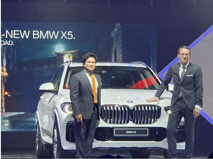 अत्याधुनिक उपकरणांनी सुसज्ज असलेली ही कार बीएमडब्ल्यूच्या शिरपेचात आणखीन एक मानाचा तुरा रोवणार यात शंकाच नाही.