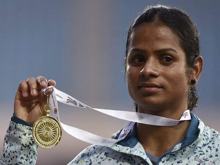 Sprinter Dutee Chand opens up about her same-sex relationship होय, मी समलैंगिक! सुवर्णपदक विजेती धावपटू दुती चंदची वाच्यता