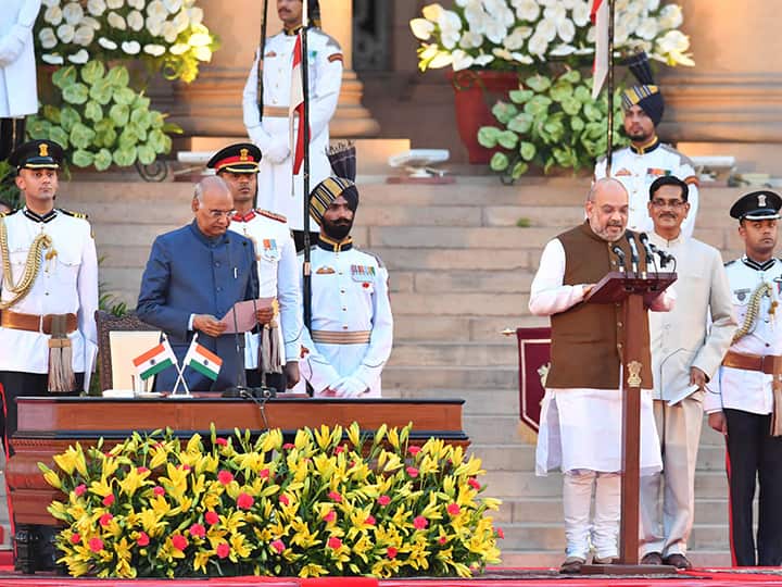 अमित शाह यांच्याकडे गृह खात्याची जबाबदारी सोपवण्यात आली आहे