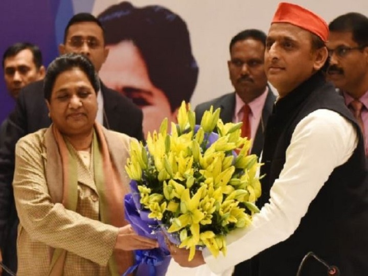 SP and BSP alliance break in UP, Akhilesh yadav welcome Mayawati decision अवघ्या पाच महिन्यात सपा-बसपाचा काडीमोड, मायावतींच्या निर्णयाचं अखिलेश यादवांकडून स्वागत