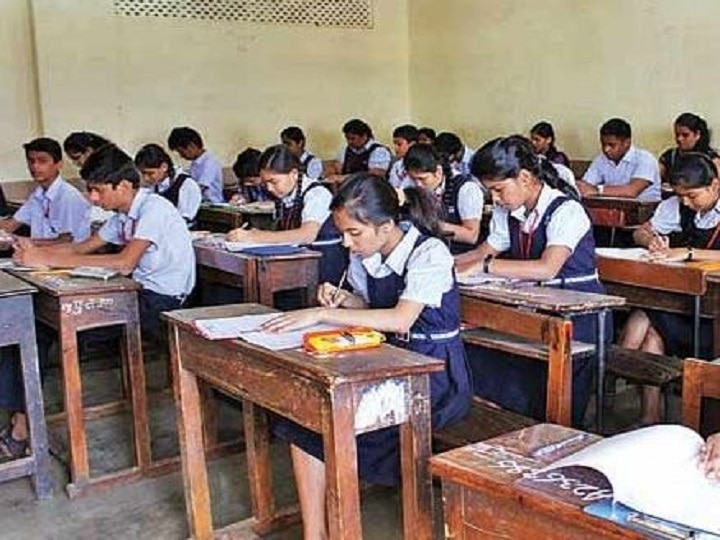 Government plans to Convert Marathi schools in English Medium? शासनाकडून मराठी शाळांचे इंग्रजीकरण करण्याचा घाट?