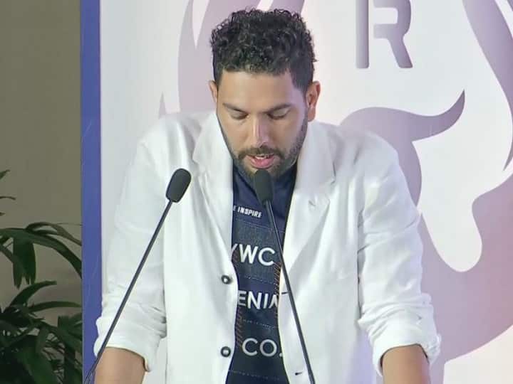 Yuvraj Singh announced his retirement from international cricket युवराज सिंहचा क्रिकेटला अलविदा, सिक्सर किंगच्या निवृत्तीने चाहते भावुक