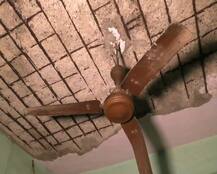 इमारतीचा स्लॅबचा भाग कोसळून भिवंडीत अकरा वर्षीय मुलीचा मृत्यू  