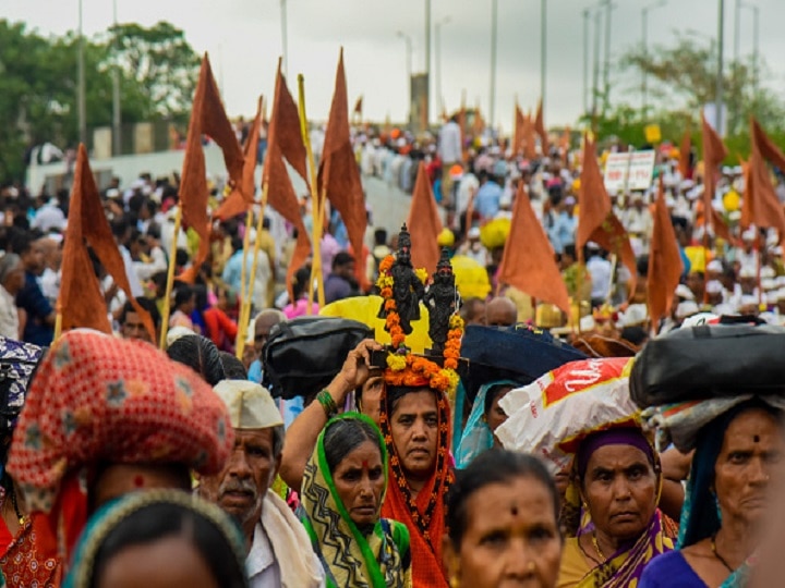 Three proposals from the trustees to the government for the wari 2020 Palkhi program आषाढी वारी | माऊलीच्या पालखी सोहळ्यासाठी विश्वस्तांकडून शासनाला तीन प्रस्ताव, वारीसाठीचा आराखडाही सादर