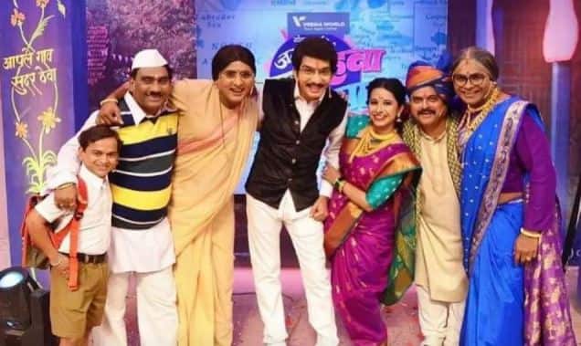 डॉ. निलेश साबळे, भाऊ कदम, सागर कारंडे, भारत गणेशपुरे, श्रेया बुगडे, योगेश सिरसाट या विनोदी कलाकारांसह अंकुर देखील या शोचा महत्वाचा भाग बनला आहे. ‘चला हवा येऊ द्या’ या लोकप्रिय आणि धमाल उडवून देणाऱ्या शोमधील एक महत्वाचं पात्र आहे अंकुर वाढवे.