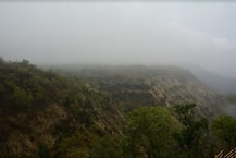 विदर्भाचं नंदनवन चिखलदरा पर्यटकांनी फुललं