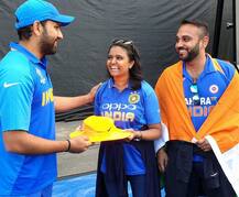 मॅच जिंकल्यानंतर टीम इंडियाच्या हिरोंनी मनंही जिंकली, काय केलं पाहा