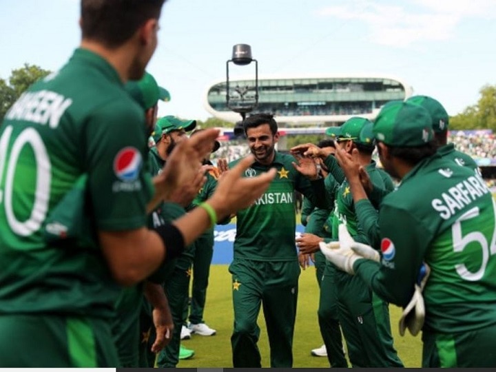 shoaib malik announces retirement from one day format  पाकिस्तानचा अष्टपैलू शोएब मलिकचा एकदिवसीय क्रिकेटला अलविदा, निवृत्तीची घोषणा