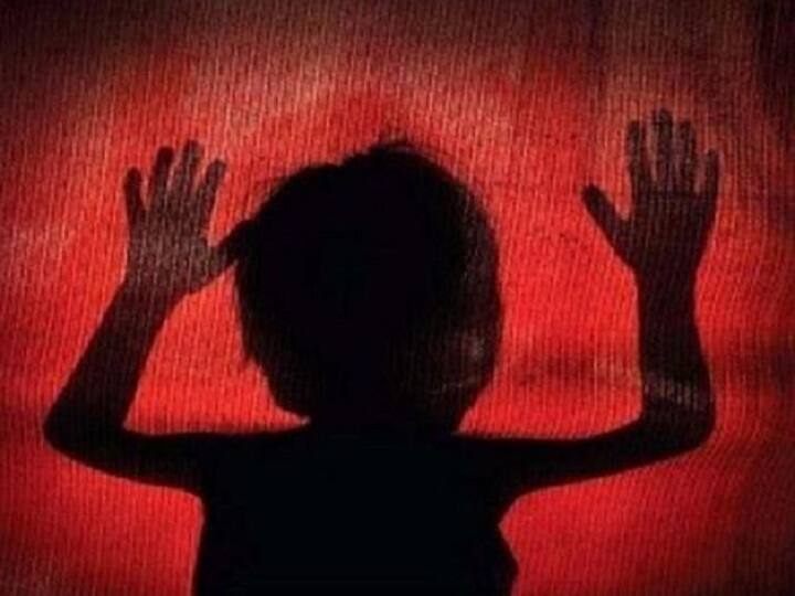 Tchild pornography racket running by a fake film actor CBI action फिल्म कलाकार असल्याचे सांगून चालवायचा चाईल्ड पॉर्नोग्राफीचे रॅकेट, सीबीआयची कारवाई