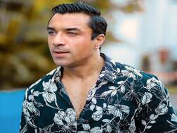 धार्मिक भावना भडकावल्याप्रकरणी अभिनेता एजाज खानला अटक