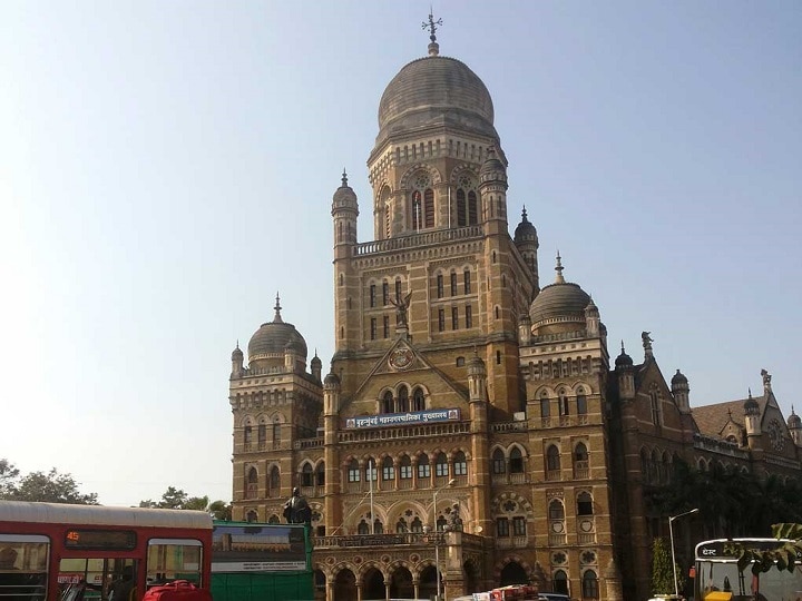 BMC seven hill hospital property Supreme court मुंबई महापालिकेला लवकरच मिळणार तब्बल 1800 कोटींची प्रॉपर्टी