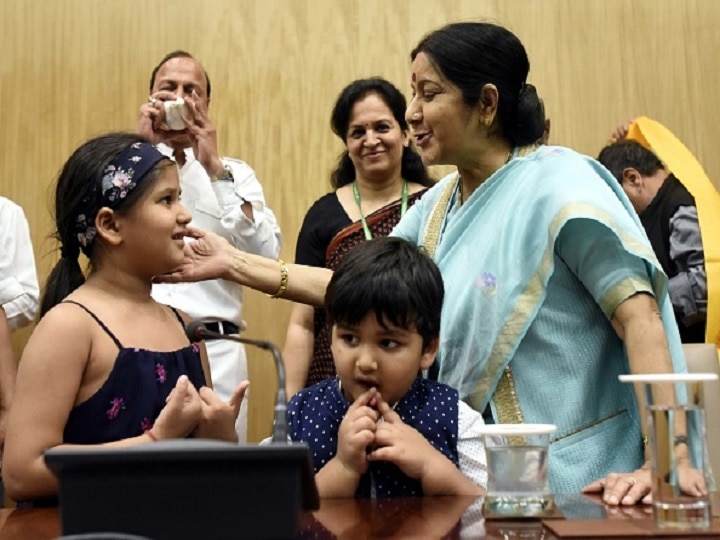 Vrushali Yadav Blog on Sushma swaraj राजकारणातील 'गंगा' लुप्त!