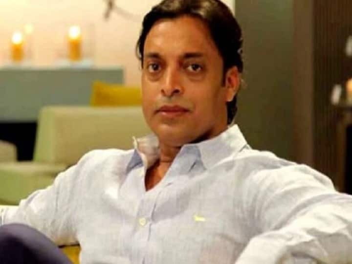 Former Pakistani cricketer Shoaib Akhtar speaks against abrogation of Article 370 कलम 370 रद्द केल्यामुळे शोएब अख्तर बिथरला, म्हणाला...