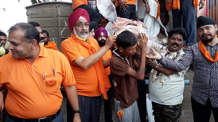 कोल्हापुरातील कोटेगुळाणे, गणेशवाडी, बुबनार आणि गौरवाड या गावांमध्ये संघटनेतर्फे मदत पोहोचवण्यात आली.