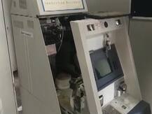 नाशिकमध्ये दोन एटीएमवर दरोडे, लाखो रुपये लंपास