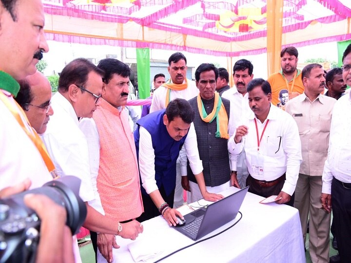 CM Devendra Fadnavis inaugurated partur mantha water grid in jalna जालन्यात परतूर मंठा वॉटर ग्रीड योजनेचं मुख्यमंत्र्यांकडून उद्घाटन