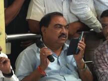 जेव्हा नाथाभाऊ \'महाजनां\'ना आत्महत्येपासून परावृत्त करतात!