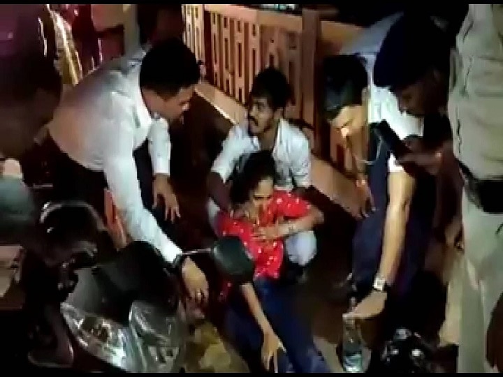 Goa CM Pramod sawant Assistance to Accidental Woman मुख्यमंत्र्यांमधील 'डॉक्टर' धावून आला, ताफा थांबवून अपघातग्रस्त महिलेला मदत