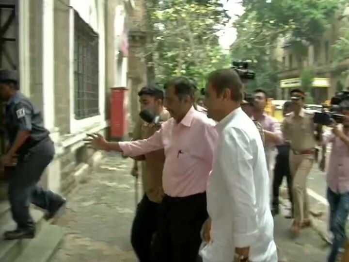 NCP leader praful patel at ED office mumbai in money laundering case कथित व्यवहाराप्रकरणी राष्ट्रवादीचे नेते प्रफुल पटेल ईडी कार्यालयात