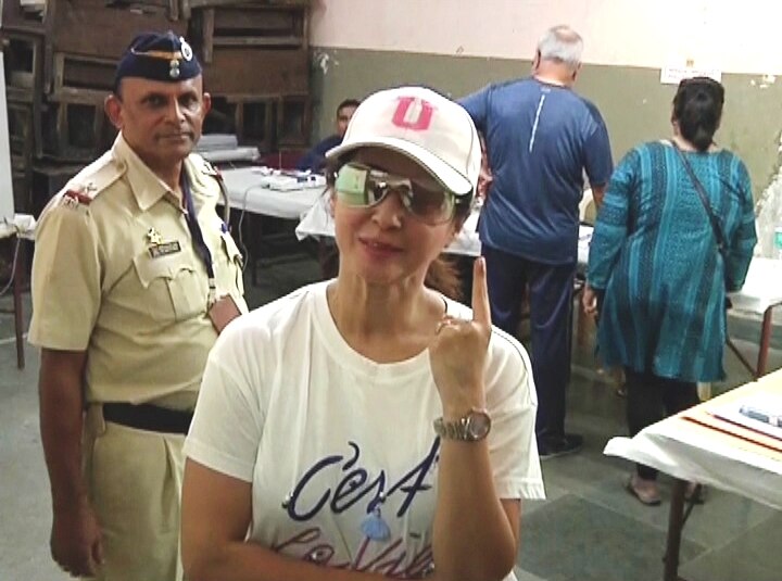 उर्मिला मातोंडकर