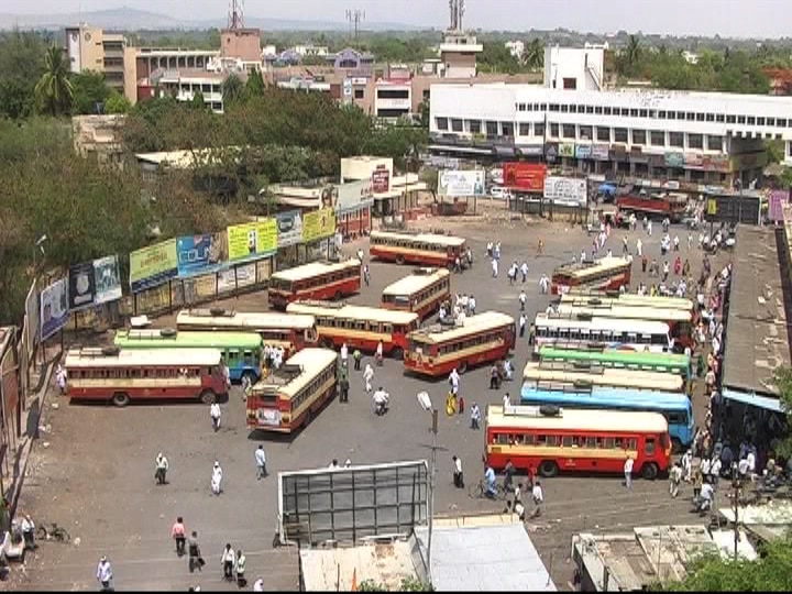 state transport should merge in maharashtra state government, Workers will protest एसटीचं राज्य शासनात विलिनीकरण करा, कनिष्ठ वेतन श्रेणी संघटना मोर्चा काढणार