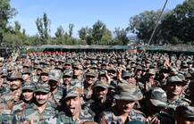 पंतप्रधान नरेंद्र मोदींचं सीमेवरील जवानांसोबत दिवाळी सेलिब्रेशन