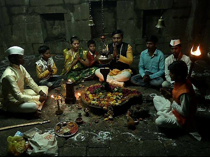 जगदीश्वराच्या मंदिरात शंभू महादेवाला साकडे घालण्यात आले. 