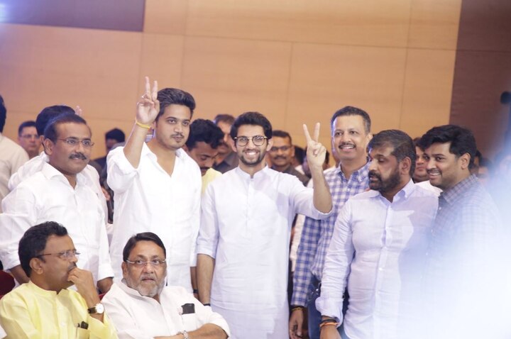 रोहित पवार आणि आदित्य ठाकरे