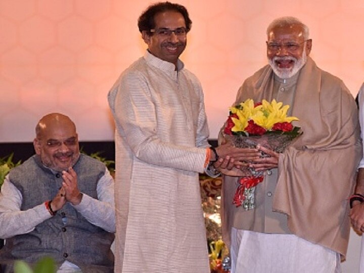 Uddhav Thackeray will welcome Narendra modi in pune for annual conference of DGP and IGS मुख्यमंत्री उद्धव ठाकरे पंतप्रधान मोदींच्या स्वागताला जाणार, उद्या पुण्यात मोदी-शाहांशी भेट