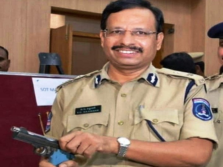 Hyderabad Police - Know about the Cyberabad police commisioner v c sajjanar who did encounter in Hyderabad Rape and Murder case Hyderabad Police | 'एन्काऊंटर मॅन' व्ही सी सज्जनार