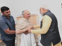 पंतप्रधान नरेंद्र मोदींनी घेतली माजी केंद्रीय मंत्री अरुण शौरींची रुग्णालयात भेट