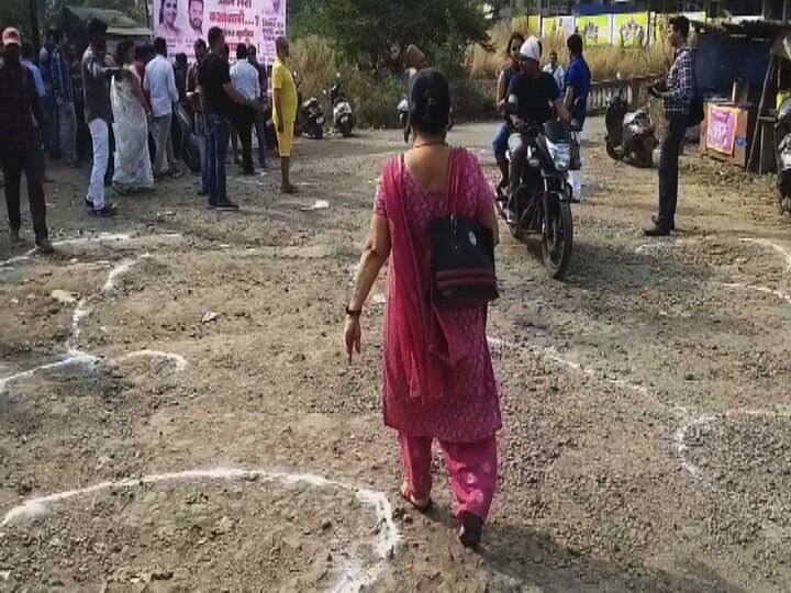 अंबरनाथ शहराच्या बारकूपाडा परिसरात हे आंदोलन करण्यात आलं. 