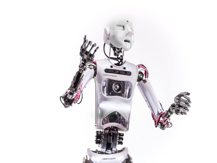 IIT TechFest : जगातील पहिला अ‍ॅक्टर, परफॉर्मर रोबोट ठरणार आयआयटी टेकफेस्टचं मुख्य आकर्षण