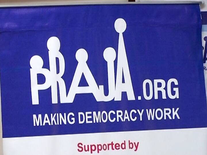  The number of students in the municipal school has decreased by 24 percent in the last five years महापालिका शाळेतल्या विद्यार्थी संख्येत गेल्या पाच वर्षात 24 टक्क्यांनी घट