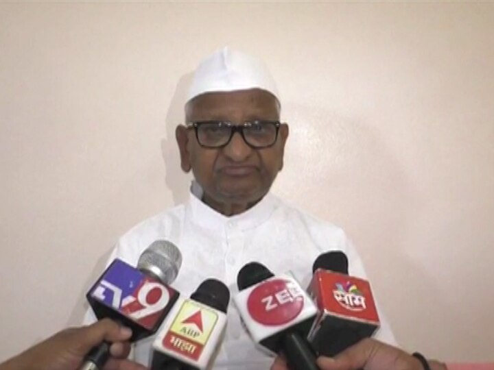 Anna Hazare silence starts  today in ralegansiddhi ज्येष्ठ समाजसेवक अण्णा हजारे यांच्या मौनव्रत आंदोलनाला सुरुवात
