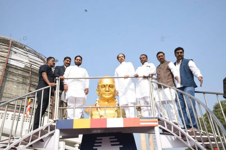 मुख्यमंत्री उद्धव ठाकरेंकडून नागपूरमधील दीक्षाभूमीचा आढावा