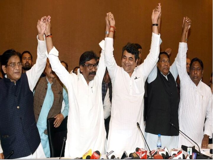  jharkhand election result exit poll bjp seat loss congress jmm rjd alliance  Jharkhand Exit Poll | झारखंडमध्ये काँग्रेस आघाडीचं सरकार बनणार, एक्झिट पोलचा अंदाज