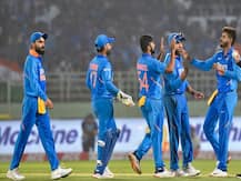 श्रीलंका आणि ऑस्ट्रेलियाविरुद्धच्या मालिकेसाठी टीम इंडियाची घोषणा; बुमराह आणि धवनचं संघात पुनरागमन