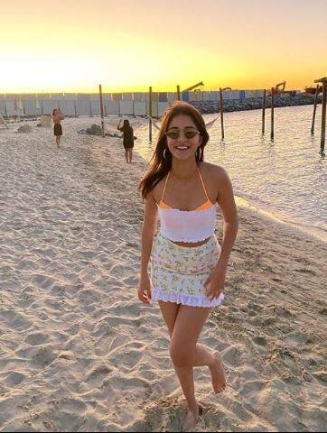 दरम्यान, अनन्याने प्रत्येक फोटो शेअर करताना कॅप्शन्स दिले आहेत. (Photo Credit: @ananyapanday Instagram)