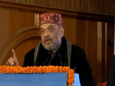 नागरिकत्व धोक्यात कसं? राहुल गांधींनी सिद्ध करावं; अमित शाहांचं चॅलेन्ज नागरिकत्व धोक्यात कसं? राहुल गांधींनी सिद्ध करावं; अमित शाहांचं चॅलेन्ज