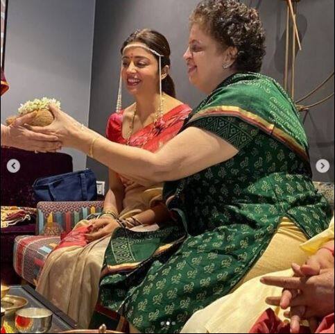 नवीन वर्षात मराठी पद्धतीने शार्दुल आणि मी लग्न करणार असल्याचं नेहाने सांगितलं. 