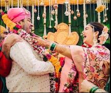 बिग बॉसची माजी स्पर्धक नेहा पेंडसे प्रियकर शार्दुल सिंह व्यास लग्नबंधनात अडकले, लग्नाचे काही फोटो